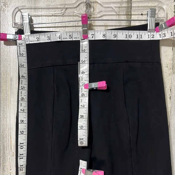 Good American Black Stretch Pants - Picture 10 of 14